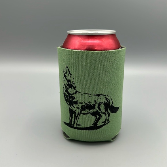 3 for $15 Deal: Can Koozie - Wolf - Picture 2 of 2